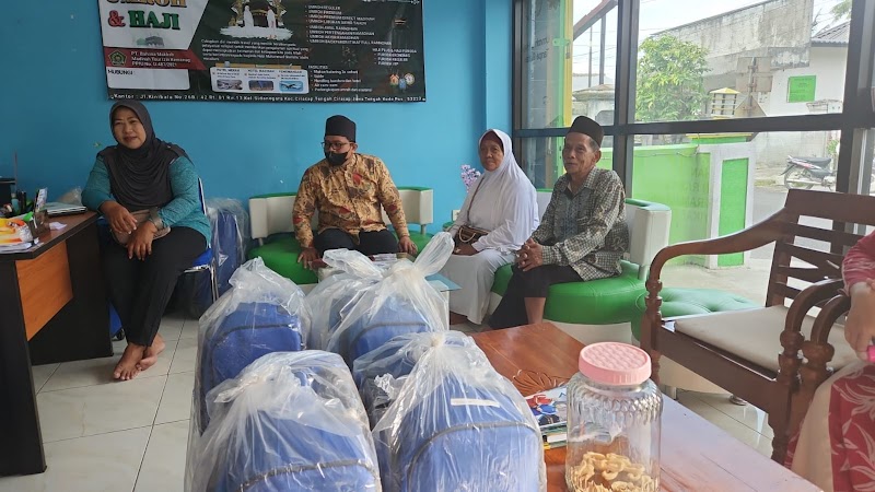 Jadikan Ibadah Anda Menyentuh Jiwa dengan Amansa Umroh & Haji Khusus